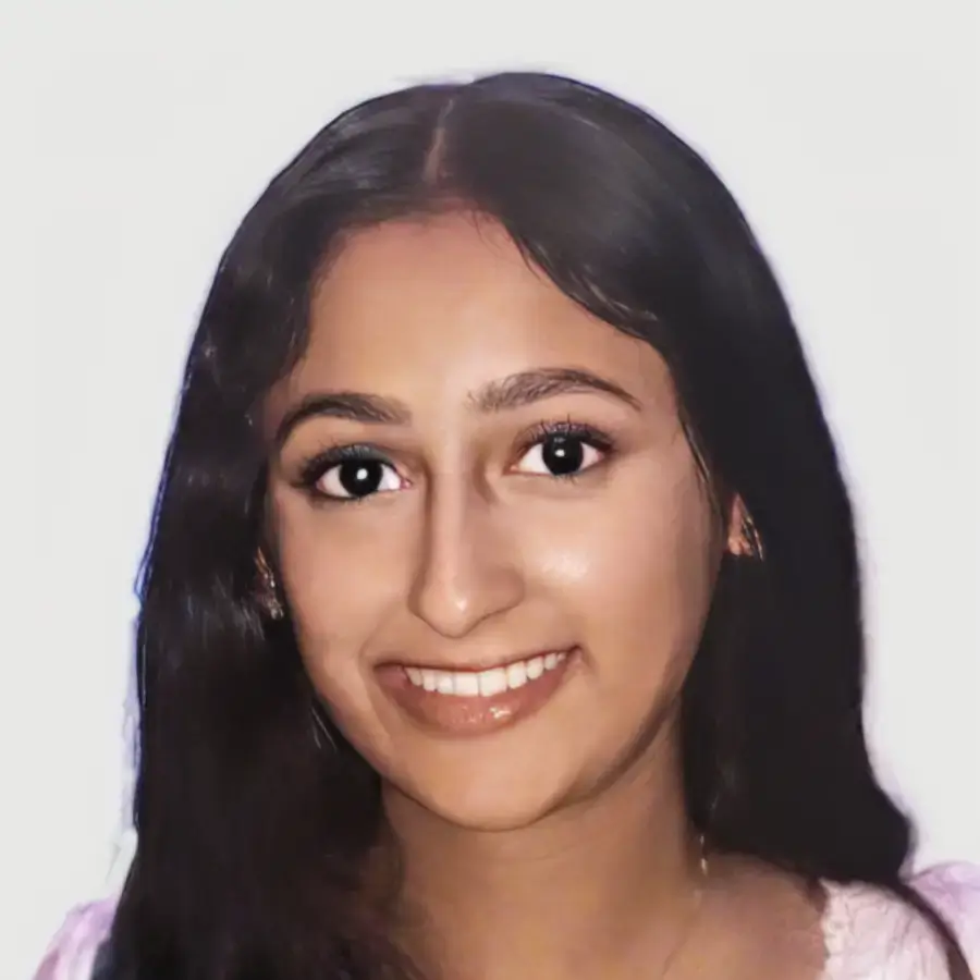 Intern headshot Rucha